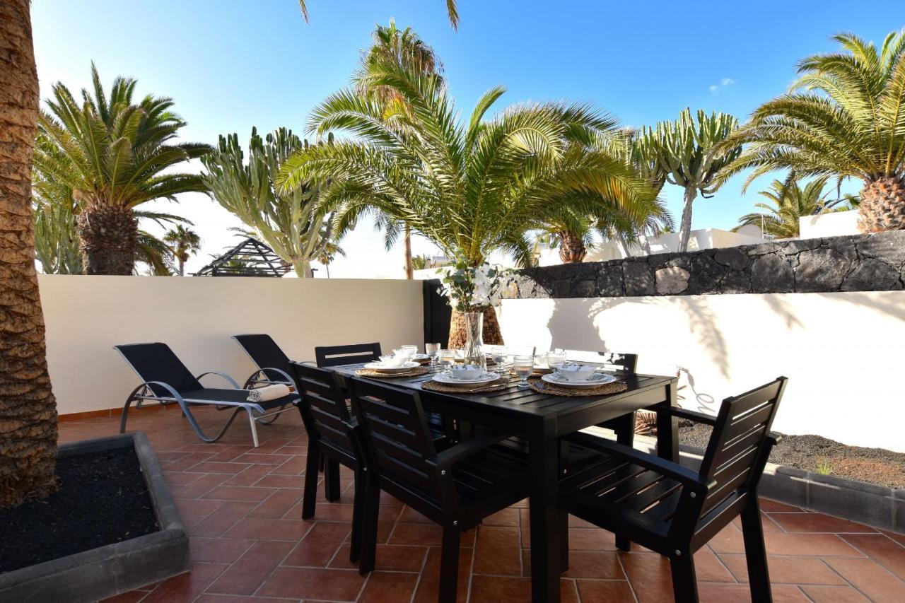 Sunny Bungalow In Front Of The Sea 3 Bedrooms Costa Teguise Kültér fotó